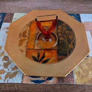Vintage Amber serving platter with handle